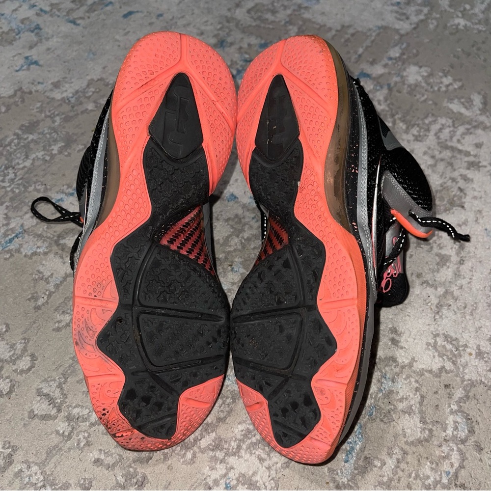 Lebron 9 "Mango" - Picture 3 of 16